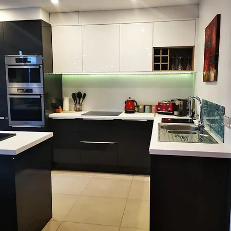 Ard Kielin Luxury 2 Bedroom In