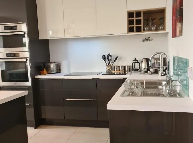 Ard Kielin Luxury 2 Bedroom In